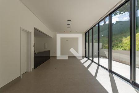 Casa de condomínio à venda com 470m², 4 quartos e 2 vagas Casa de condomínio à venda com 470m², 4 quartos e 2 vagasÁrea comum - Salão de festas