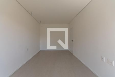 Casa de condomínio à venda com 470m², 4 quartos e 2 vagas Casa de condomínio à venda com 470m², 4 quartos e 2 vagasSuíte