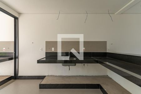 Casa de condomínio à venda com 470m², 4 quartos e 2 vagas Casa de condomínio à venda com 470m², 4 quartos e 2 vagasCozinha