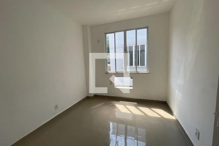 Quarto 2 de apartamento para alugar com 2 quartos, 59m² em Jardim Vinte E Cinco de Agosto, Duque de Caxias