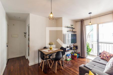 Sala de apartamento para alugar com 2 quartos, 51m² em Parque Savoi City, São Paulo