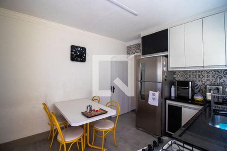 Cozinha de casa à venda com 3 quartos, 182m² em Jardim Ester, São Paulo