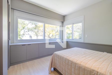 Casa para alugar com 300m², 3 quartos e 3 vagas Casa para alugar com 300m², 3 quartos e 3 vagasQuarto 3