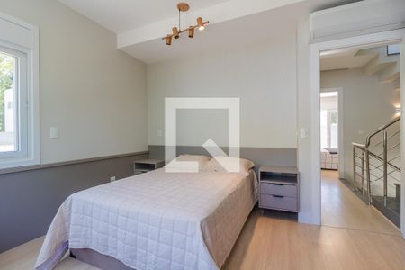 Casa para alugar com 300m², 3 quartos e 3 vagas Casa para alugar com 300m², 3 quartos e 3 vagasQuarto 3