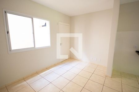 Sala de apartamento para alugar com 2 quartos, 45m² em Parque Residencial Candido Portinari, Ribeirão Preto