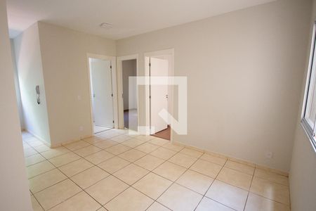 Sala de apartamento para alugar com 2 quartos, 45m² em Parque Residencial Candido Portinari, Ribeirão Preto