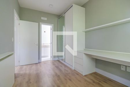 Casa para alugar com 300m², 3 quartos e 3 vagas Casa para alugar com 300m², 3 quartos e 3 vagasQuarto 2