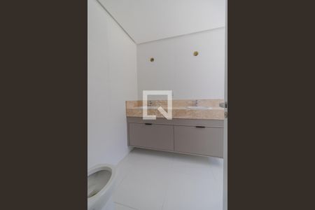 Casa para alugar com 300m², 3 quartos e 3 vagas Casa para alugar com 300m², 3 quartos e 3 vagasQuarto 1 - Suíte