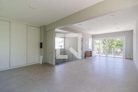 Casa para alugar com 300m², 3 quartos e 3 vagas Casa para alugar com 300m², 3 quartos e 3 vagasCobertura