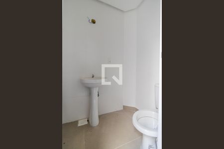 Casa para alugar com 300m², 3 quartos e 3 vagas Casa para alugar com 300m², 3 quartos e 3 vagasBanheiro de serviço