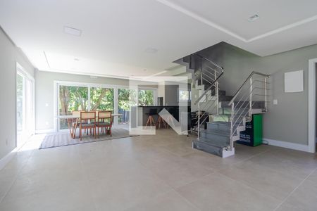 Sala de casa para alugar com 3 quartos, 300m² em Pedra Redonda, Porto Alegre