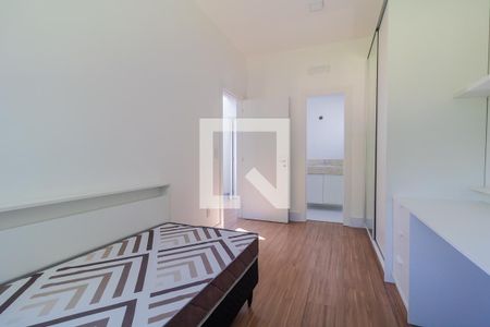 Casa para alugar com 300m², 3 quartos e 3 vagas Casa para alugar com 300m², 3 quartos e 3 vagas Suíte 1