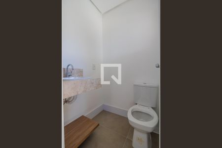 Casa para alugar com 300m², 3 quartos e 3 vagas Casa para alugar com 300m², 3 quartos e 3 vagasLavabo