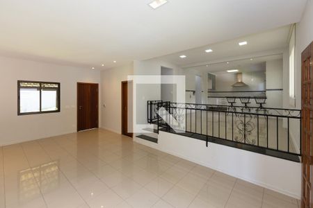 Sala 2 de casa de condomínio à venda com 4 quartos, 340m² em Vale das Araras, Nova Lima