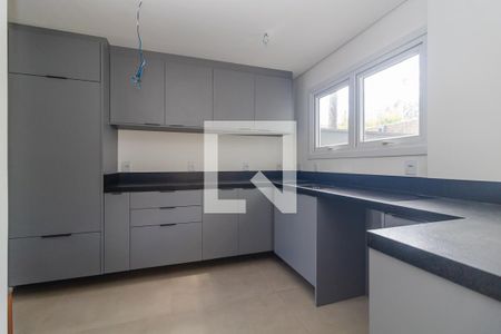 Casa para alugar com 300m², 3 quartos e 3 vagas Casa para alugar com 300m², 3 quartos e 3 vagasCozinha