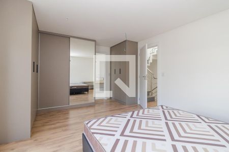 Casa para alugar com 300m², 3 quartos e 3 vagas Casa para alugar com 300m², 3 quartos e 3 vagasQuarto 1