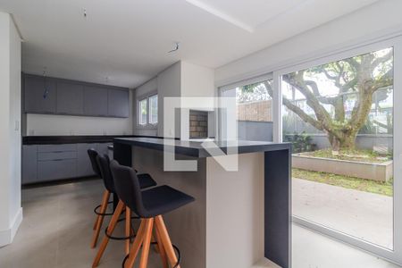 Casa para alugar com 300m², 3 quartos e 3 vagas Casa para alugar com 300m², 3 quartos e 3 vagasCozinha