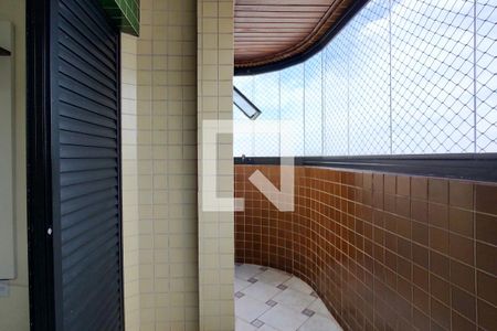 Apartamento para alugar com 101m², 3 quartos e 2 vagas Apartamento para alugar com 101m², 3 quartos e 2 vagasSacada do Quarto 2