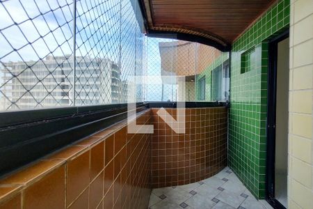 Apartamento para alugar com 101m², 3 quartos e 2 vagas Apartamento para alugar com 101m², 3 quartos e 2 vagasSacada do Quarto 2