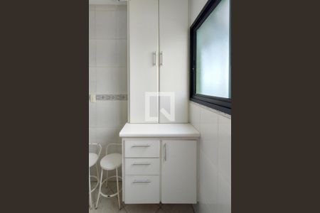 Apartamento para alugar com 101m², 3 quartos e 2 vagas Apartamento para alugar com 101m², 3 quartos e 2 vagasÁrea de Serviço