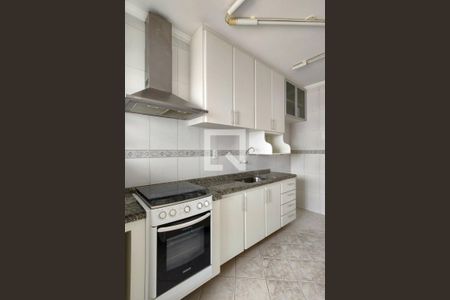 Apartamento para alugar com 101m², 3 quartos e 2 vagas Apartamento para alugar com 101m², 3 quartos e 2 vagasCozinha
