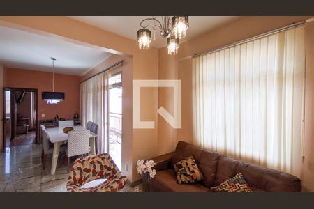 Sala de apartamento à venda com 3 quartos, 83m² em Sagrada Família, Belo Horizonte