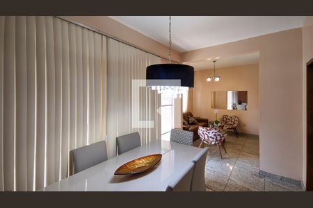 Sala de apartamento à venda com 3 quartos, 83m² em Sagrada Família, Belo Horizonte