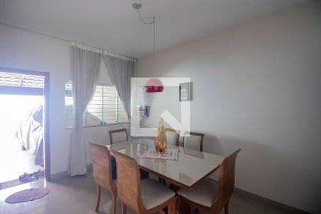 Sala de Jantar de casa à venda com 3 quartos, 175m² em Vila Belem, Contagem