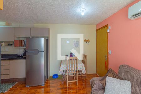 Sala/Cozinha de apartamento à venda com 2 quartos, 38m² em Olaria, Canoas