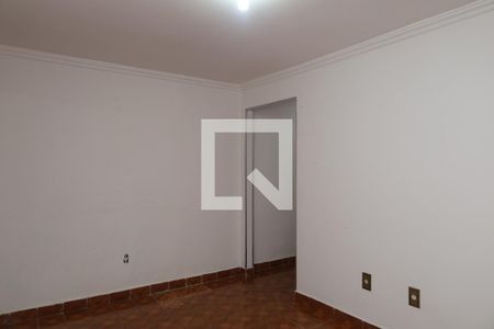 Sala de casa para alugar com 2 quartos, 103m² em Vila Carmosina, São Paulo