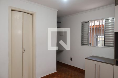 Quarto 2 - Suíte de casa para alugar com 2 quartos, 103m² em Vila Carmosina, São Paulo