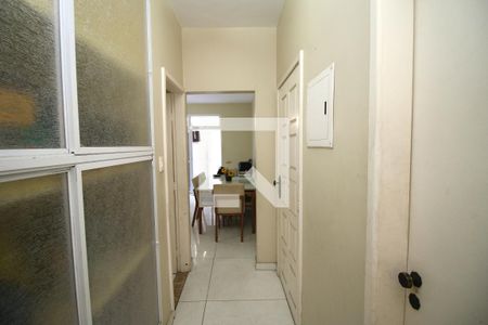 Sala - Corredor de casa de condomínio à venda com 6 quartos, 185m² em Vista Alegre, Rio de Janeiro