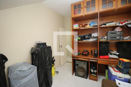 Quarto 1 de casa de condomínio à venda com 6 quartos, 185m² em Vista Alegre, Rio de Janeiro