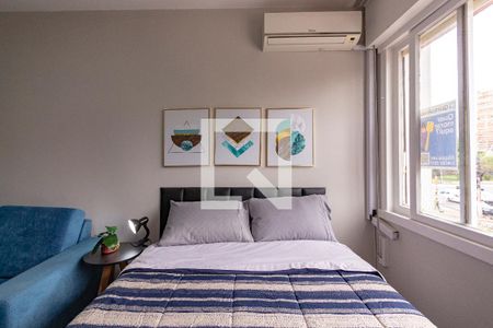 Sala/Quarto de kitnet/studio para alugar com 1 quarto, 26m² em Praia de Belas, Porto Alegre