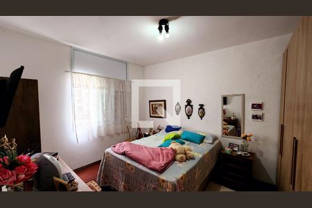 Casa à venda com 205m², 3 quartos e 2 vagas Casa à venda com 205m², 3 quartos e 2 vagasQuarto 1