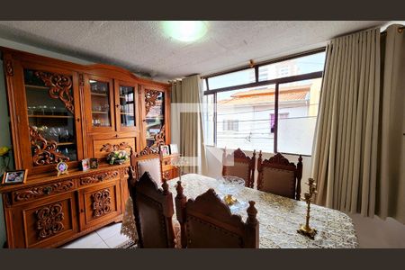 Sala de casa para alugar com 3 quartos, 205m² em Vila Boaventura, Jundiaí