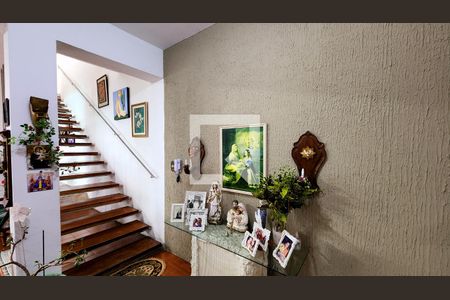 Casa à venda com 205m², 3 quartos e 2 vagas Casa à venda com 205m², 3 quartos e 2 vagasHall de entrada