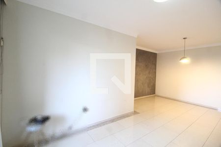 Sala de apartamento para alugar com 2 quartos, 80m² em Santa Mônica, Uberlândia