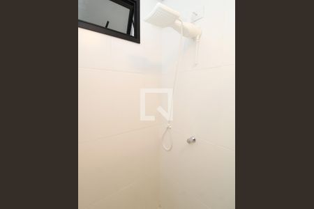 Banheiro de apartamento para alugar com 1 quarto, 48m² em Vila Nova Mazzei, São Paulo