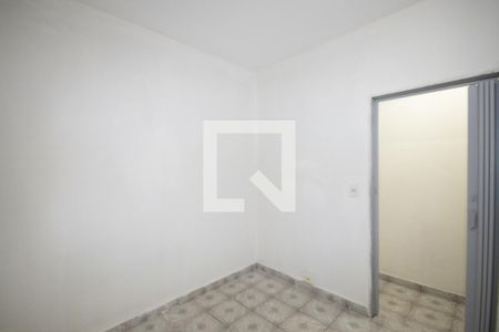 Sala/Quarto de casa para alugar com 2 quartos, 45m² em Jardim Julieta, São Paulo