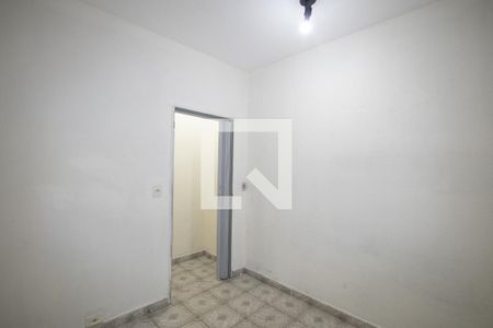 Sala/Quarto de casa para alugar com 2 quartos, 45m² em Jardim Julieta, São Paulo