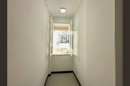 Corredor de apartamento à venda com 1 quarto, 31m² em Centro, Rio de Janeiro