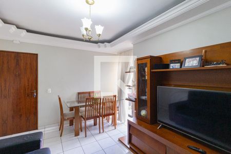 Sala de apartamento para alugar com 2 quartos, 52m² em Vila Marcondes, Carapicuíba