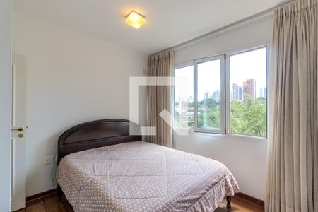 Casa à venda com 745m², 4 quartos e 8 vagas Casa à venda com 745m², 4 quartos e 8 vagasQuarto 1