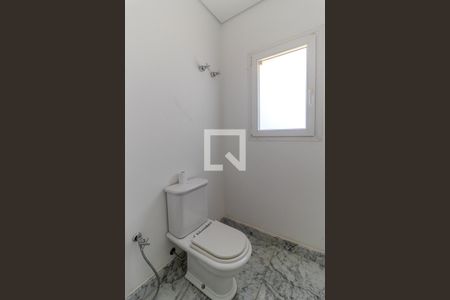 Casa à venda com 745m², 4 quartos e 8 vagas Casa à venda com 745m², 4 quartos e 8 vagasLavabo 2