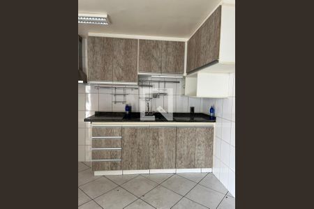 Cozinha de kitnet/studio para alugar com 1 quarto, 65m² em Engordadouro, Jundiaí