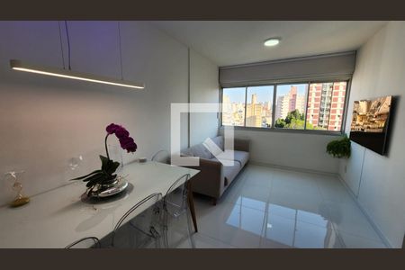 Sala de apartamento à venda com 1 quarto, 48m² em Centro, Campinas