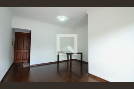 Sala de apartamento para alugar com 3 quartos, 73m² em Parque Tomas Saraiva, São Paulo