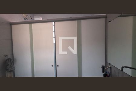 Casa à venda com 500m², 3 quartos e 7 vagas Casa à venda com 500m², 3 quartos e 7 vagasBanheiro Suíte