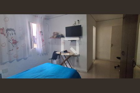 Casa à venda com 500m², 3 quartos e 7 vagas Casa à venda com 500m², 3 quartos e 7 vagasSuíte